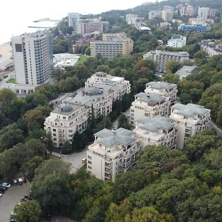 Yalta Apartmán